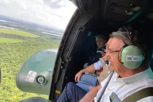 BAHIA TEM 5 MORTOS E 3.700 DESABRIGADOS. BOLSONARO SOBREVOA A ÁREA E LEMBRA AS RESTRIÇÕES IMPOSTAS POR GOVERNADORES À ECONOMIA