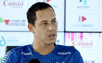 RODRIGUINHO ENTRA NA MIRA DO SANTOS