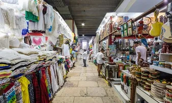 FEIRAS E MERCADOS MUNICIPAIS TÊM HORÁRIOS ESPECIAIS NO NATAL E RÉVEILLON; CONFIRA