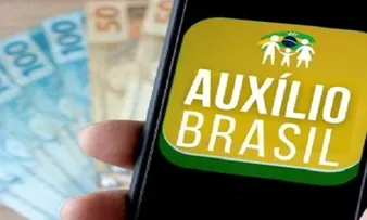 GASTO COM O AUXÍLIO BRASIL ATÉ MAIO JÁ SUPERA ORÇAMENTO DO BOLSA FAMÍLIA EM 2021