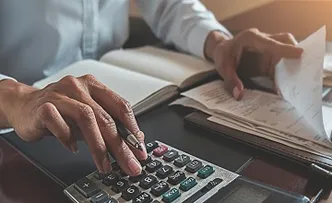 OMIE: COMÉRCIO E SERVIÇOS PUXAM DESEMPENHO DAS PMES EM 2021