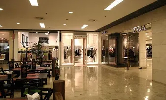 ZARA ENCERRARÁ ATIVIDADES NO SHOPPING BARRA