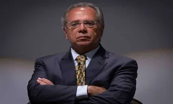 GUEDES REPRESENTA O BRASIL NO FÓRUM ECONÔMICO MUNDIAL EM DAVOS
