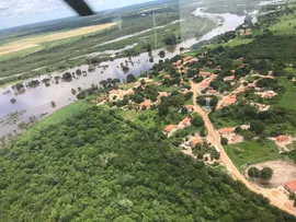 CONTEGIPE: MORADORES RECEBEM ÁGUA POTÁVEL