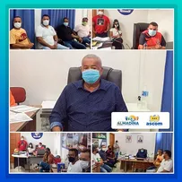 ALMADINA: PREFEITO GARANTE PISO SALARIAL PARA PROFESSORES
