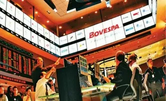 40% DE GESTORES VEEM IBOVESPA ACIMA DE 130 MIL PONTOS, DIZ PESQUISA