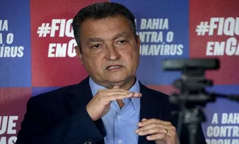 RUI QUER LIMITES PARA LIBERAR MÁSCARAS EM LUGARES FECHADOS