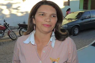 ARACATU: GESTÃO DEIXA PROFESSORES SEM AUMENTO