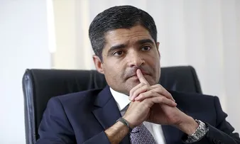 DEPUTADO SE FILIA AO PSC E DIZ QUE APOIARÁ NETO E BOLSONARO