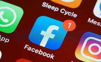 FACEBOOK E INSTAGRAM RECEBERAM R$ 9,9 MILHÕES EM ANÚNCIOS POLÍTICOS EM TRÊS MESES