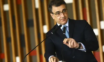 BRASIL DEFENDE A PERMANÊNCIA DA RÚSSIA NO G20, DIZ CARLOS FRANÇA