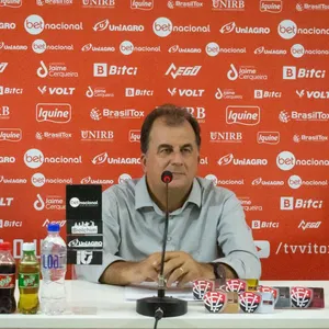 VITÓRIA ANUNCIA HEINEKEN COMO CERVEJA OFICIAL DO BARRADÃO