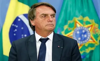 BOLSONARO SANCIONA LEI QUE PERMITE EMPRÉSTIMO CONSIGNADO COM USO AUXÍLIO EMERGENCIAL