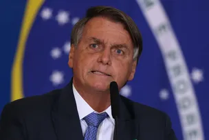 BOLSONARO CONFIRMA QUE SERVIDOR NÃO TERÁ REAJUSTE NESTE ANO