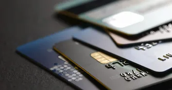 BUSCA POR CRÉDITO CAI 7% EM MAIO APÓS ALTA EM ABRIL