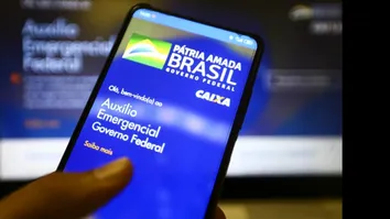 AUXÍLIO BRASIL DE R$ 600 COMEÇA A SER PAGO NA TERÇA-FEIRA (9)