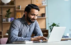 ONG OFERECE CURSOS GRATUITOS E ON-LINE PARA PROFESSORES