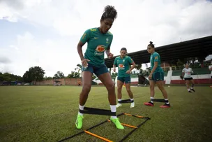 SELEÇÃO FEMININA DO BRASIL FICA COMPLETA