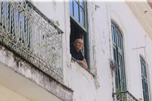 ABI ASSINA CONTRATO PARA RENOVAÇÃO DA CASA RUY BARBOSA