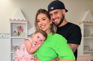 VIRGÍNIA É CRITICADA AO DIZER QUE TERÁ DUAS BABÁS PARA CADA FILHA