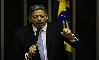 DEPUTADO ARTHUR LIRA É INTERNADO AS PRESSAS