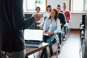 BAHIA GANHA PRIMEIRO CURSO SUPERIOR EM VENDAS DO BRASIL