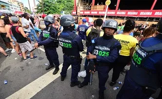 INSEGURANÇA FAZ BRASILEIROS NÃO IREM A FOLIA, APONTA SERASA