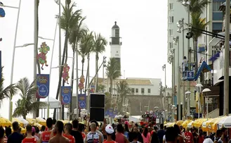 SALVADOR TERÁ TEMPO QUENTE E CHUVOSO DURANTE CARNAVAL