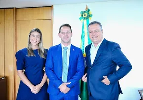 PREFEITO DE BARRA DO ROCHA ANUNCIA APOIO A CANDIDATURA DE ALINE PEIXOTO AO TCM