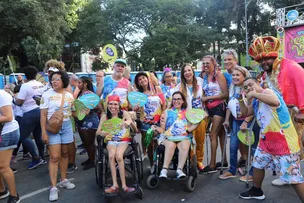 BLOCO ME DEIXE À VONTADE LEVA INCLUSÃO PARA O CIRCUITO OSMAR