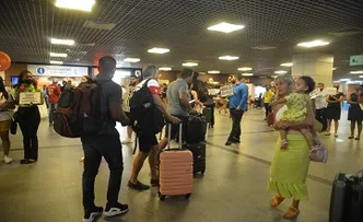 30 MIL TURISTAS CHEGARAM EM SALVADOR NA QUINTA (16), DIZ SECULT