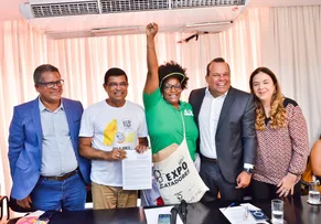GERALDO JÚNIOR EXALTA TRABALHO DOS CATADORES DE RECICLÁVEIS NO CARNAVAL EM LANÇAMENTO DO PROJETO ECO FOLIA SOLIDÁRIA