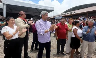 JERÔNIMO RODRIGUES ENTREGA E AUTORIZA OBRAS EM VÁRZEA DA ROÇA