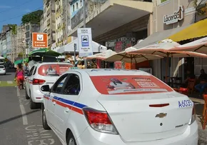 SEMOB NOTIFICOU 57 TAXISTAS POR CORRIDAS DURANTE CARNAVAL