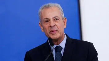 EX-MINISTRO DE BOLSONARO TERÁ QUE EXPLICAR JOIAS