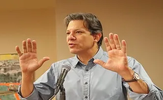 HADDAD FAZ AVALIAÇÃO SOBRE FECHAMENTO DOS BANCOS NOS EUA