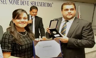 EM NOTA, ALINE PEIXOTO COMEMORA E AGRADECE POR VAGA NO CONSELHO DO TCM