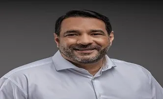 LÍDER DA OPOSIÇÃO NA ALBA VOLTA A CRITICAR INDICAÇÃO DA ESPOSA DE RUI COSTA AO TCM