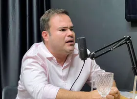 CACÁ LEÃO REAFIRMA QUE NÃO DISPUTARÁ ELEIÇÃO EM LAURO