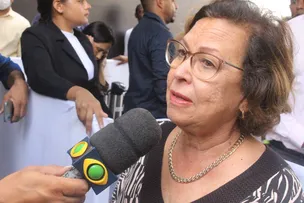 LÍDICE DA MATA CRITICA MARCOS FELICIANO EM BRASÍLIA