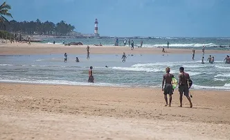 20 PRAIAS ESTÃO IMPRÓPRIAS PARA BANHO NESTE FIM DE SEMANA