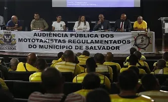 MOTOTAXISTAS PARTICIPAM DE AUDIÊNCIA PÚBLICA EM SALVADOR