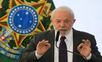 LULA PROPÕE QUE NEGROS OCUPEM 30% DOS CARGOS COMISSIONADOS