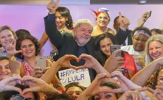 LULA LANÇA HOJE AÇÕES PARA O DIA DA MULHER COM PROMESSA DE EQUIPARAÇÃO SALARIAL
