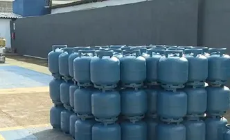 ACELEN ANUNCIA REDUÇÃO DE 8% PARA O GÁS DE COZINHA NA BAHIA