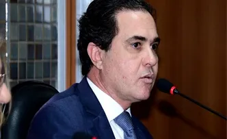 TOM ARAÚJO TEM PARECER APROVADO PELA CCJ DA ALBA NA SABATINA DO TCM