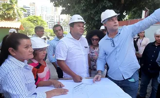 GOVERNADOR EM EXERCÍCIO GERALDO JÚNIOR VISITA OBRAS DE CONTENÇÃO DE ENCOSTAS EM DOIS PONTOS DA CAPITAL