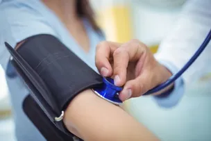 HIPERTENSÃO ACOMETE CERCA DE 30% DA POPULAÇÃO