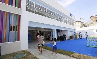 VEREADOR PROPÕE DETECTOR DE METAIS NAS ESCOLAS DE SALVADOR