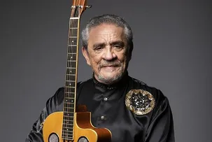 ZÉ RAMALHO LEVA CLÁSSICOS À CONCHA ACÚSTICA NO DOMINGO